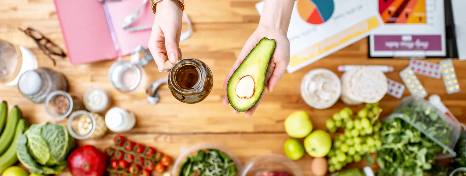 Avocado mit Bruschetta Füllung cover image